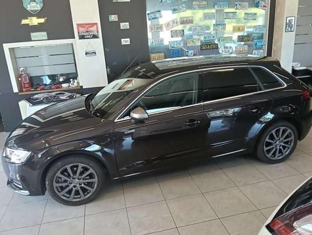 Marrone Usata 2017 Audi A3 Sport | 15.400 € (Buon prezzo) - Immagine 1/4
