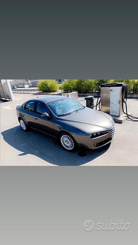 Usata Alfa Romeo 159 2006 Grigio Berlina