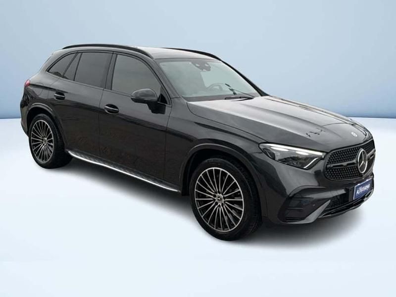 Usata Mercedes GLC220 AMG Line Premium Plus 197 CV (144 kW) 2024 Grigio SUV
