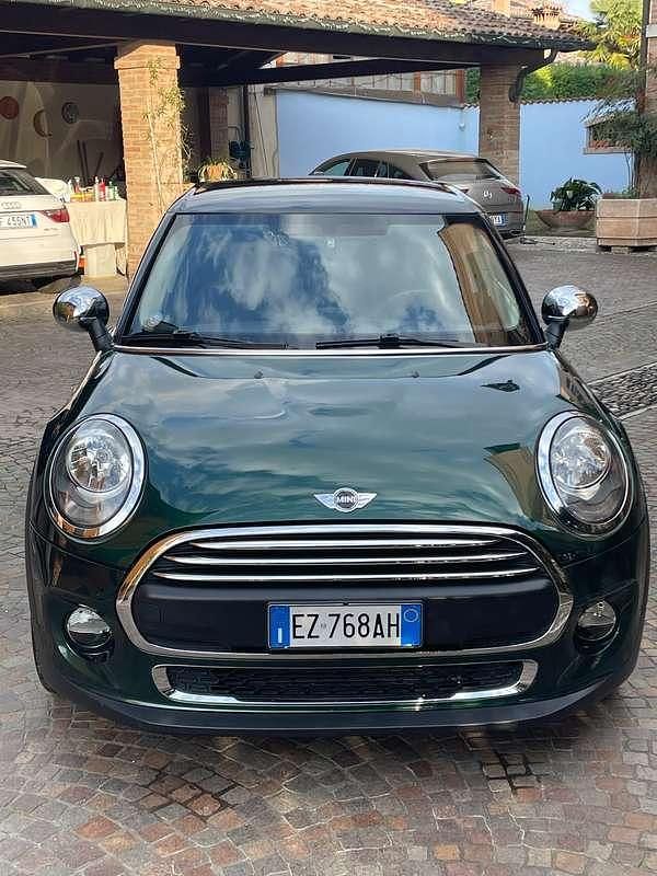 Usata Mini ONE 102 CV (75 kW) 2015 Verde Utilitaria
