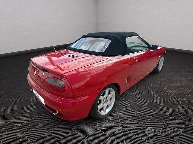 Usata MG F 119 CV (87 kW) 1997 Rosso Cabrio