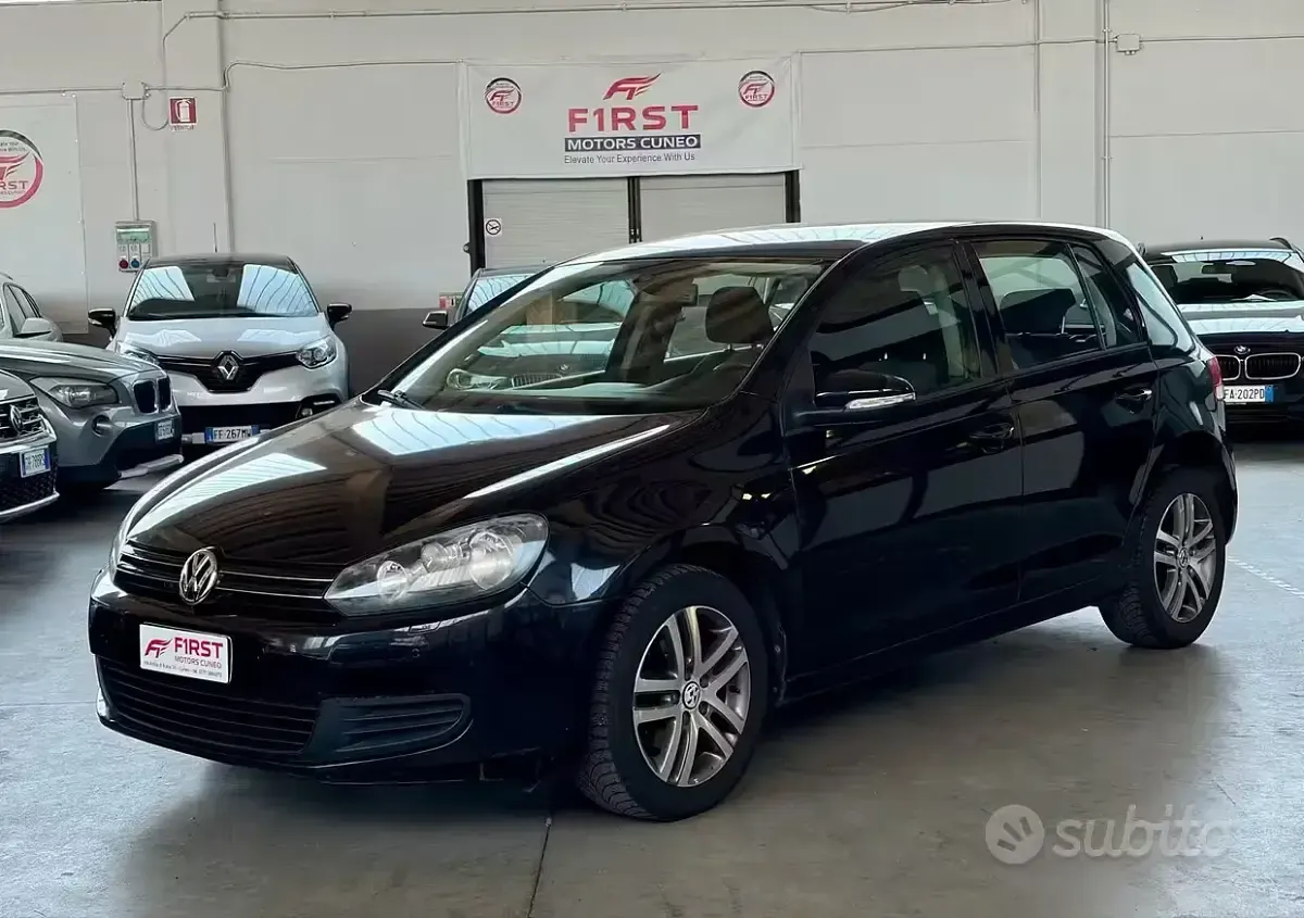 Usata VW Golf VI Highline 105 CV (77 kW) 2011 Nero Utilitaria