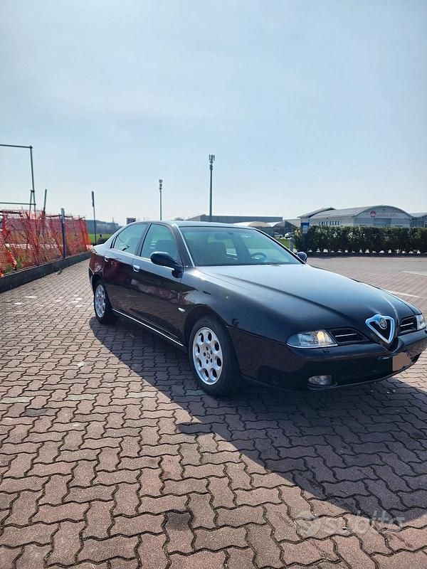 Usata Alfa Romeo 166 140 CV (102 kW) 2001 Berlina