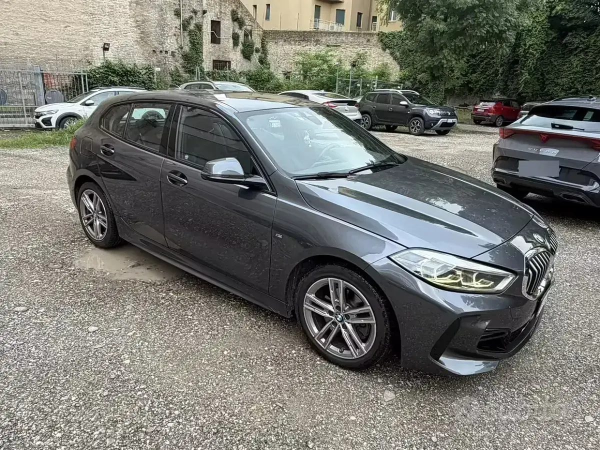 Usata BMW 116 M Sport 116 CV (85 kW) 2019 Grigio Utilitaria
