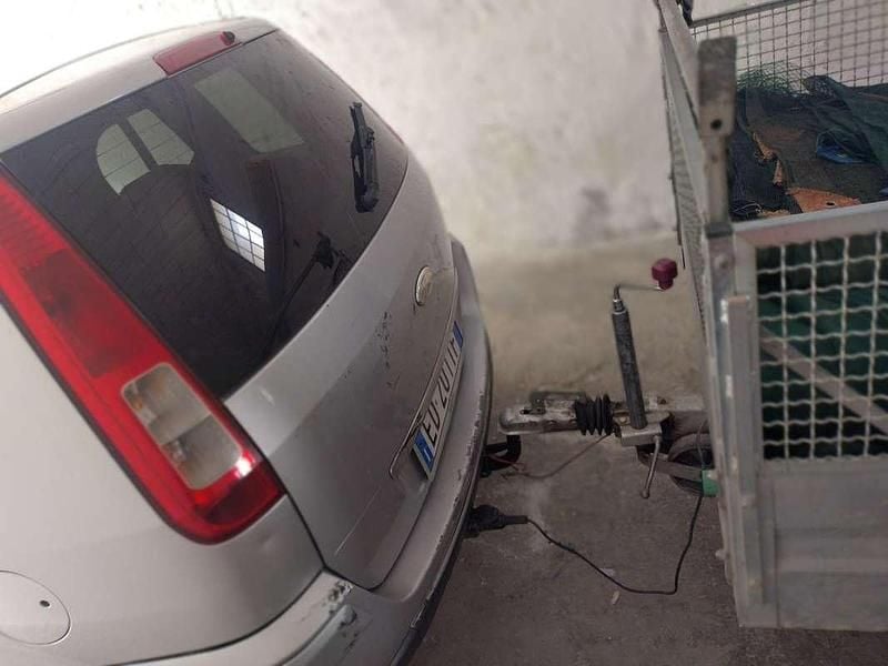 Usata Ford Fusion 80 CV (58 kW) 2011 Utilitaria