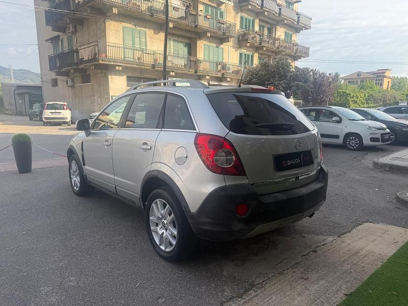 Usata Opel Antara Edition+ 127 CV (93 kW) 2009 Argento SUV