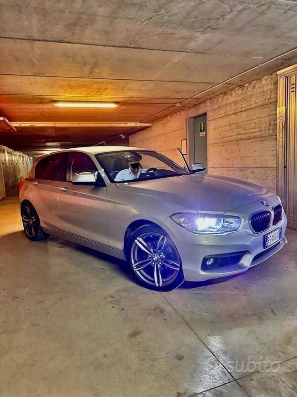 Usata BMW 118 Performance 150 CV (110 kW) 2018 Grigio Utilitaria