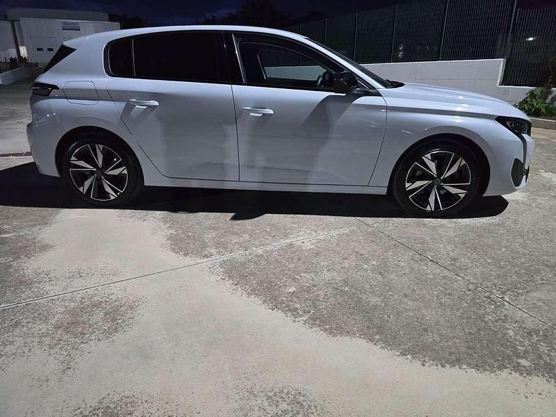 Usata Peugeot 308 Allure 131 CV (96 kW) 2023 Berlina