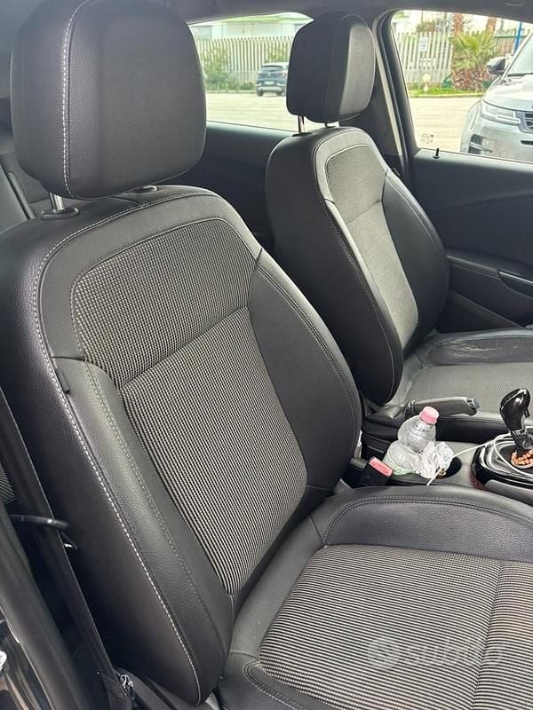 Usata Opel Astra 140 CV (102 kW) 2014 Berlina