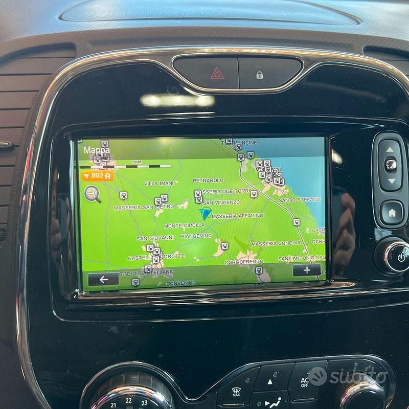 Usata Renault Captur 90 CV (66 kW) 2013 Nero SUV