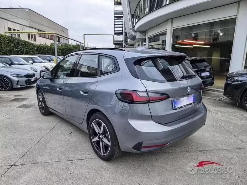 Gebraucht BMW 218 Active Tourer Shadowline 136 PS (100 kW) 2025 Grau Van / Kleinbus