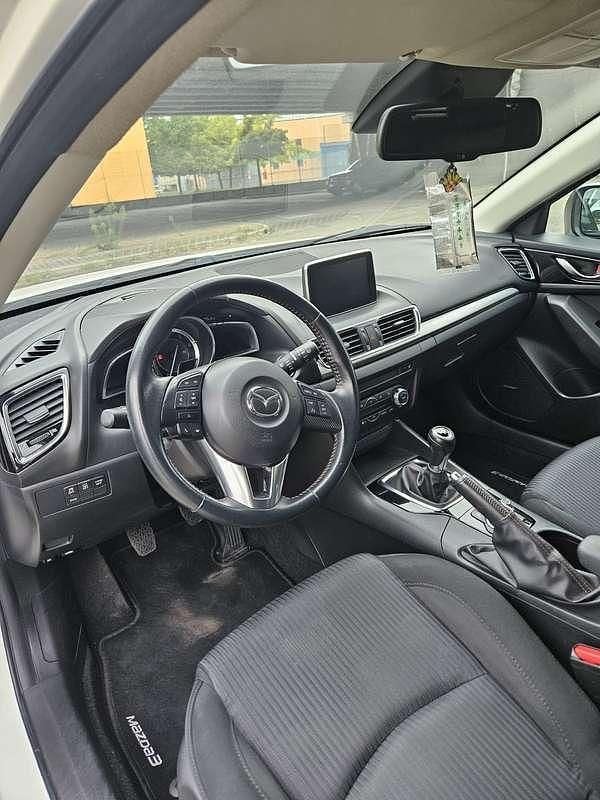 Usata Mazda 3 Exceed 105 CV (77 kW) 2017 Berlina