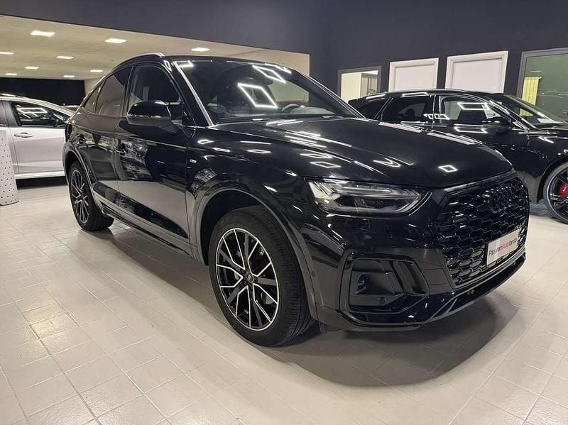 Nero metallizzato Usata 2025 Audi Q5 Ambiente SUV | 48.900 € (Ottimo prezzo) - Immagine 1/4