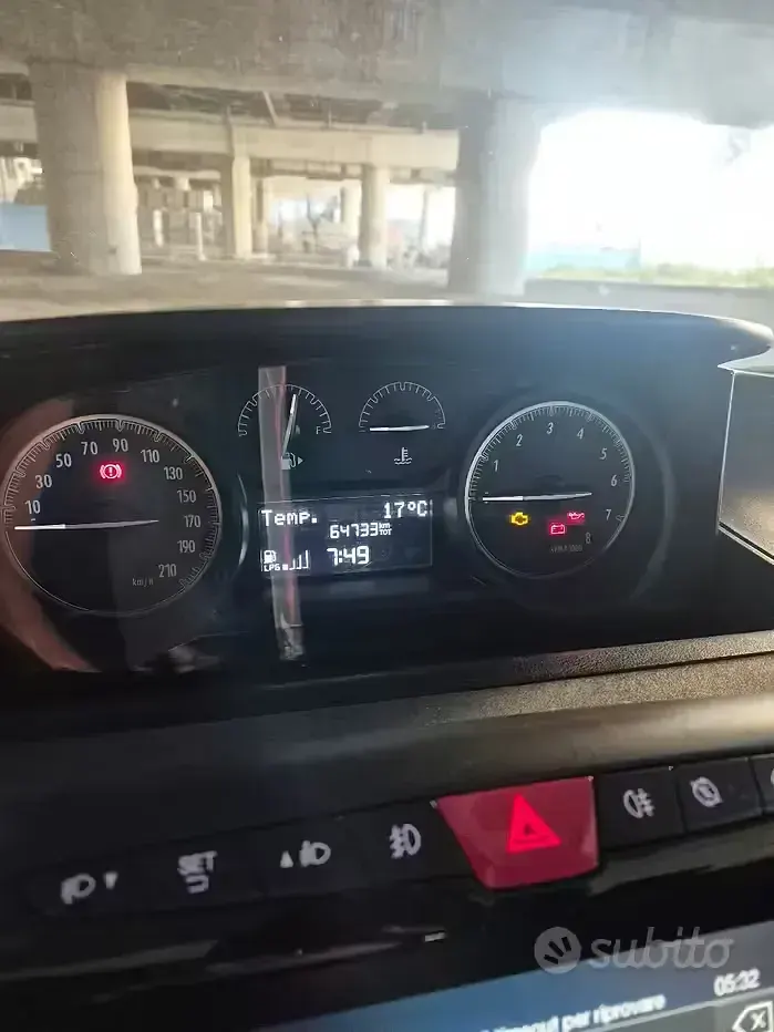 Usata Lancia Ypsilon 69 CV (50 kW) 2022 Rosso Utilitaria