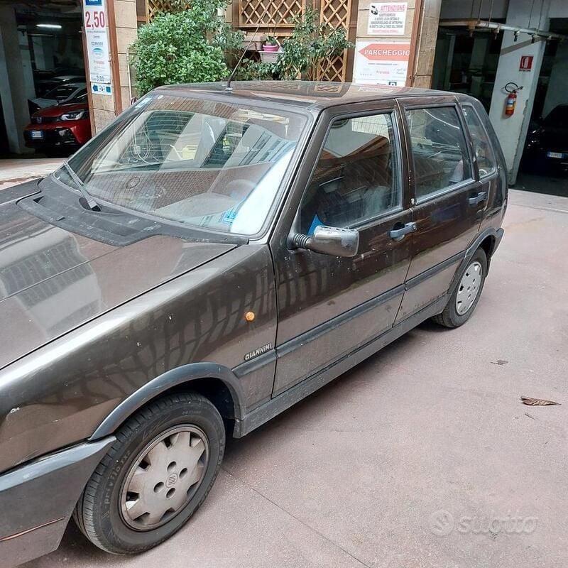 Usata Fiat Uno S 56 CV (41 kW) 1992 Marrone Utilitaria