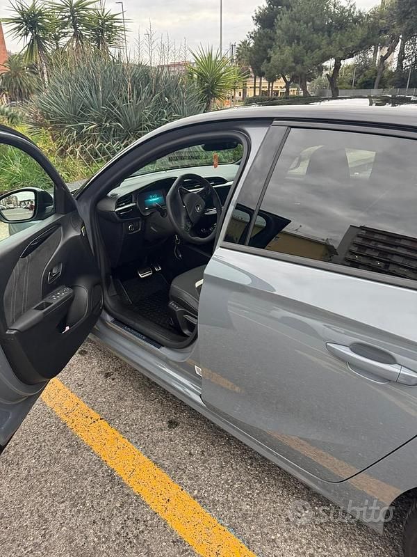 Usata Opel Corsa Ultimate 2024 Berlina