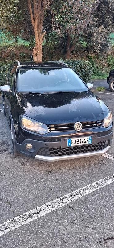 Usata VW Polo Cross 90 CV (66 kW) 2017 Nero Utilitaria