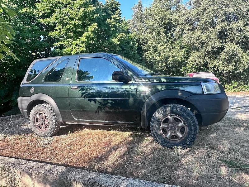Usata Land Rover Freelander 111 CV (81 kW) 2002 Verde SUV