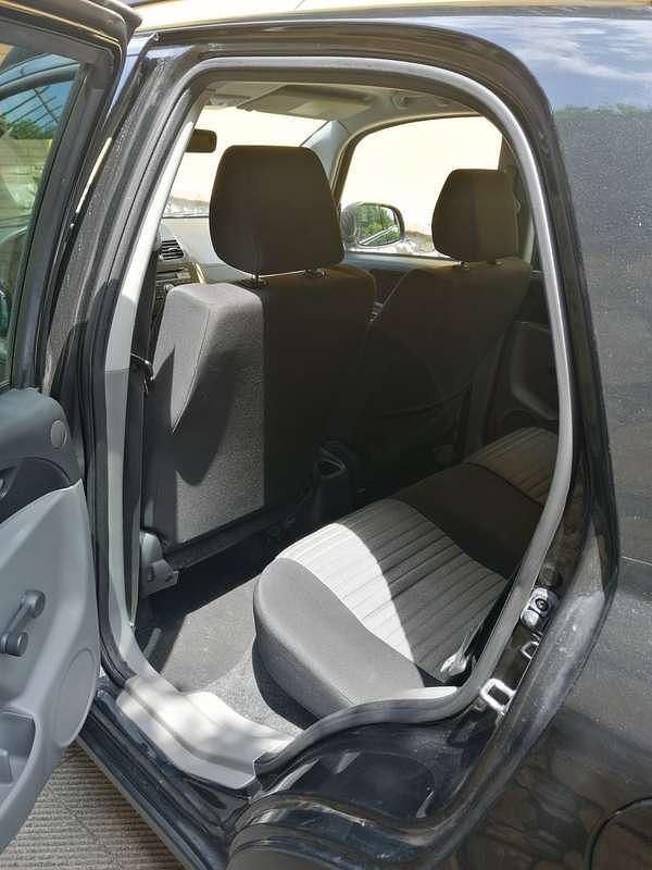 Nero Usata 2012 Suzuki SX4 Tre volumi | 3400 € (Super prezzo) - Immagine 1/4