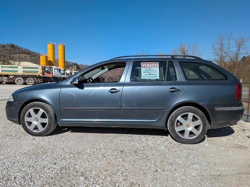 Usata Skoda Octavia 2005 Verde Station wagon