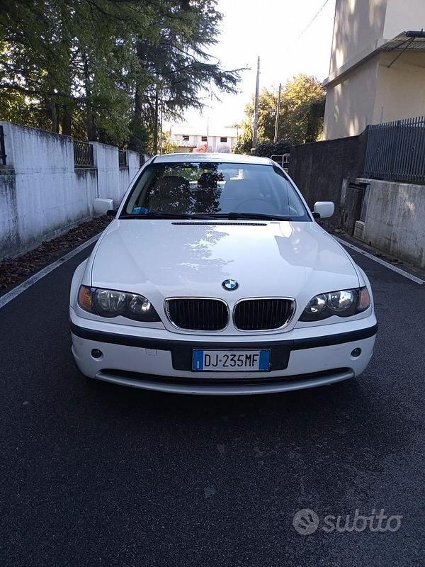 Bianco Usata 2003 BMW 325 Tre volumi | 5700 € - Immagine 1/4
