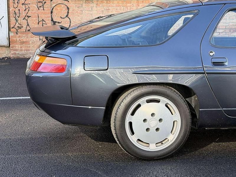Usata Porsche 928 320 CV (235 kW) 1987 Blu/azzurro Coupé