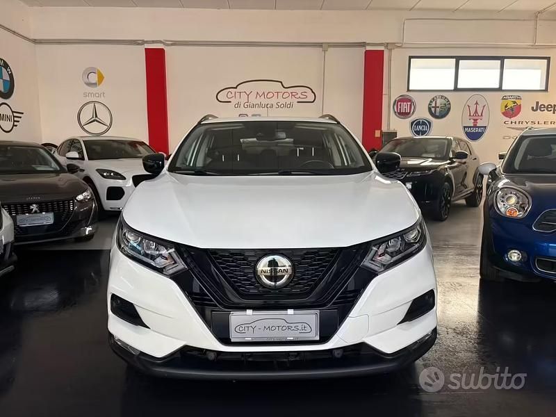 Usata Nissan Qashqai N-TEC 116 CV (85 kW) 2020 Bianco SUV