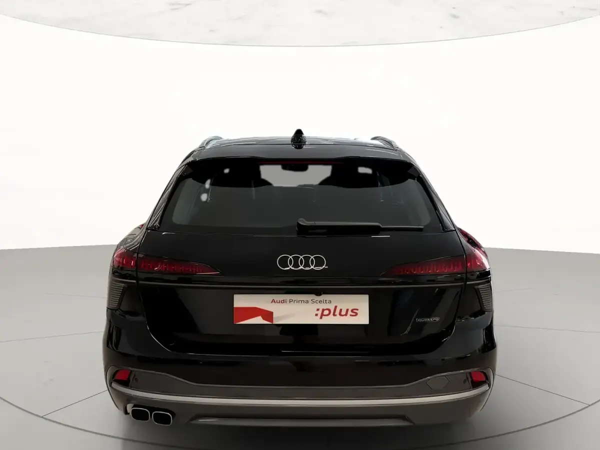 Usata Audi A6 S-Line 204 CV (150 kW) 2025 0e nero mito metallizzato Station wagon