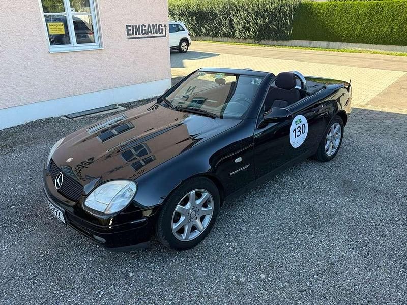 Usata Mercedes SLK230 193 CV (141 kW) 1999 Nero Cabrio