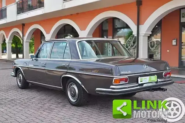 Usata Mercedes W108 SE 179 CV (131 kW) 1970 Marrone Berlina