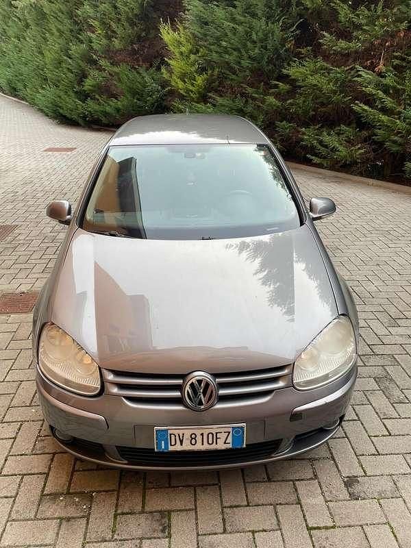 Usata VW Golf VI United 105 CV (77 kW) 2008 Utilitaria