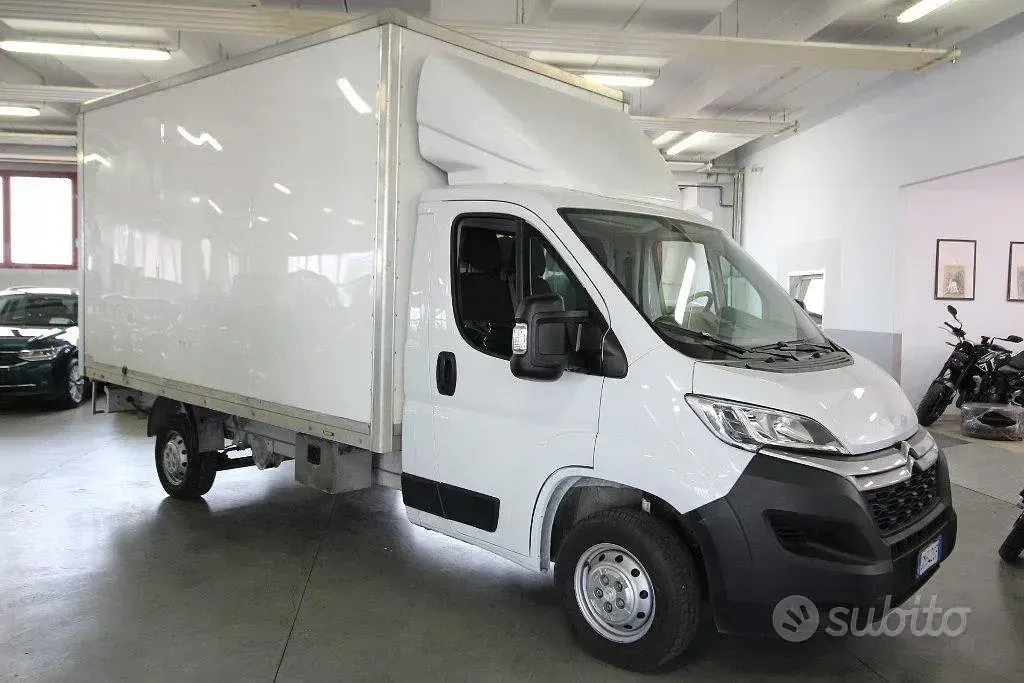 Usata Citroën Jumper 140 CV (102 kW) 2022 Bianco Monovolume