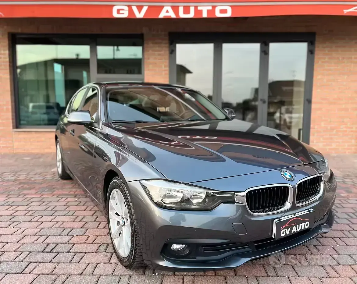 Usata BMW 316 Efficient Dynamics 116 CV (85 kW) 2018 Grigio Berlina