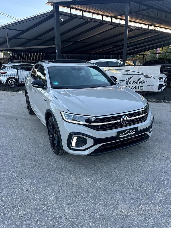 Usata VW T-Roc R-line Plus 150 CV (110 kW) 2024 Bianco SUV
