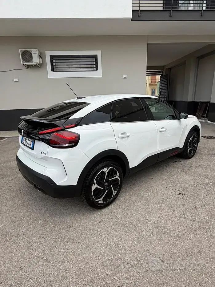 Usata Citroën C4 Shine 131 CV (96 kW) 2021 Bianco Berlina
