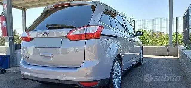 Usata Ford Grand C-Max Titanium 116 CV (85 kW) 2011 Monovolume