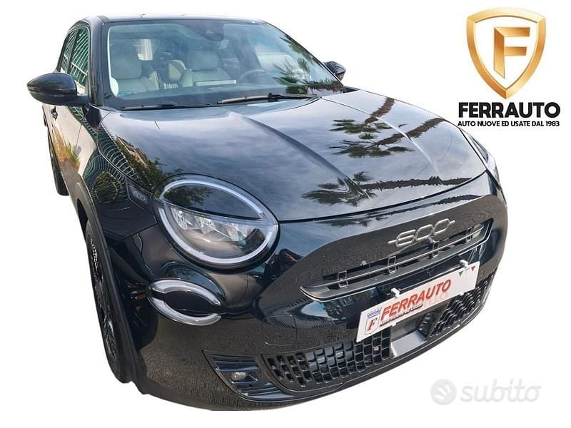 Nero Usata 2025 Fiat 600 La Prima SUV | 21.900 € - Immagine 1/4