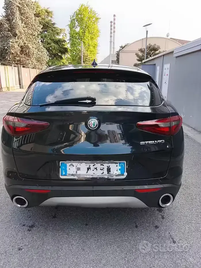 Brugt Alfa Romeo Stelvio 190 HK (139 kW) 2021 Sort SUV