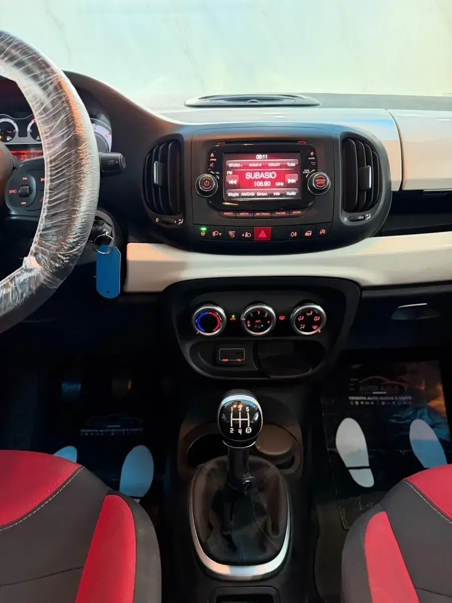 Usata Fiat 500L Lounge 85 CV (62 kW) 2015 Bianco Monovolume