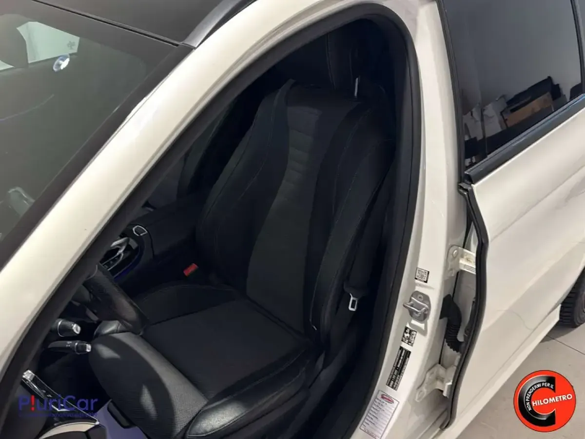 Usata Mercedes E350 258 CV (189 kW) 2017 Bianco Station wagon