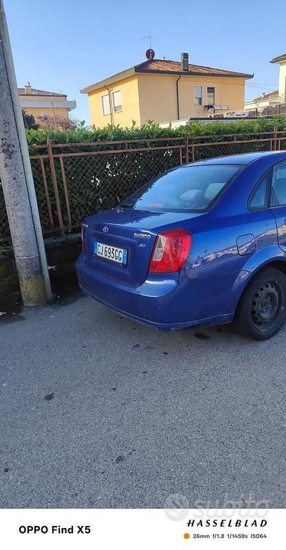 Usata Chevrolet Nubira 2003 Blu Berlina