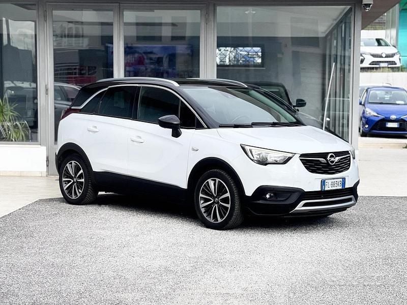 Usata Opel Crossland X 99 CV (72 kW) 2017 Bianco SUV