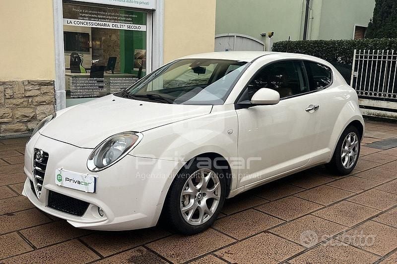 Usata Alfa Romeo MiTo Distinctive 140 CV (102 kW) 2014 Bianco Utilitaria