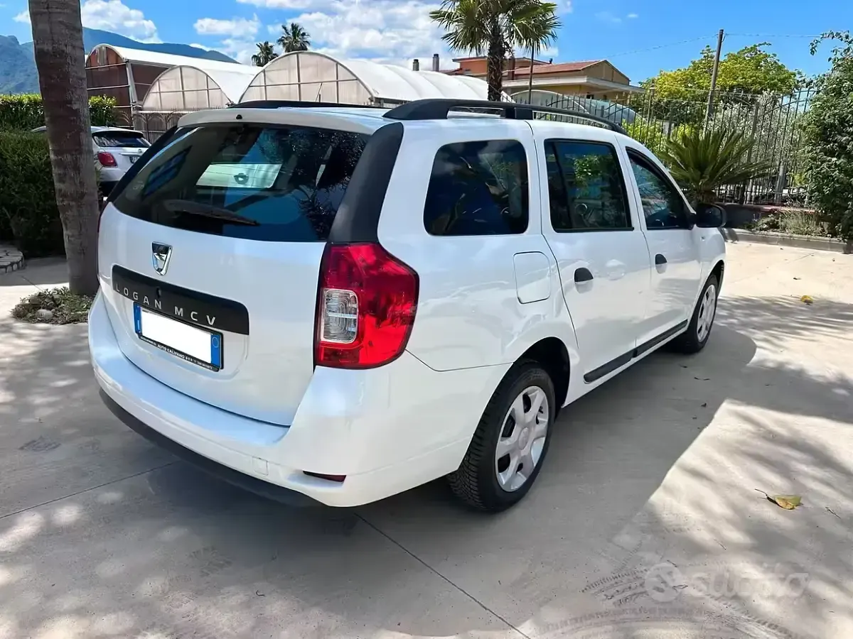 Usata Dacia Logan MCV 72 CV (52 kW) 2015 Bianco Station wagon