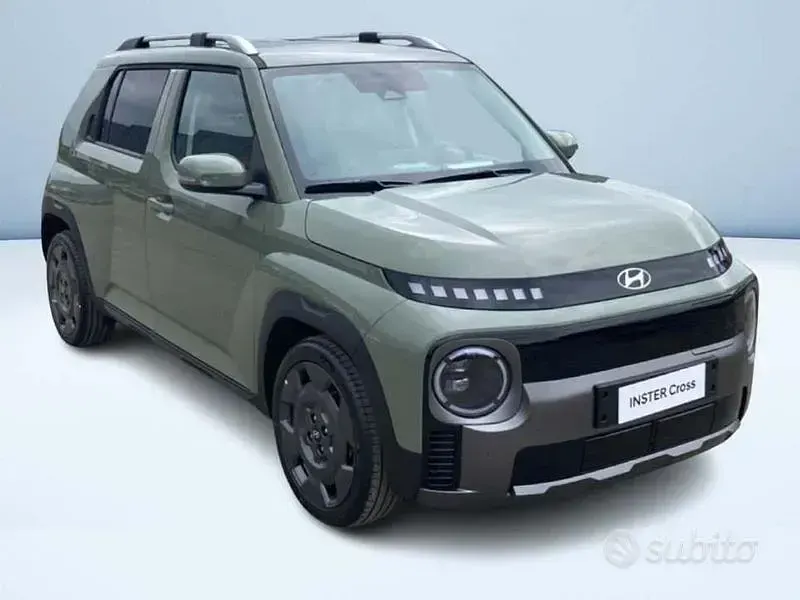 Nuova Hyundai Inster 83 kW (114 CV) 2026 Verde Utilitaria