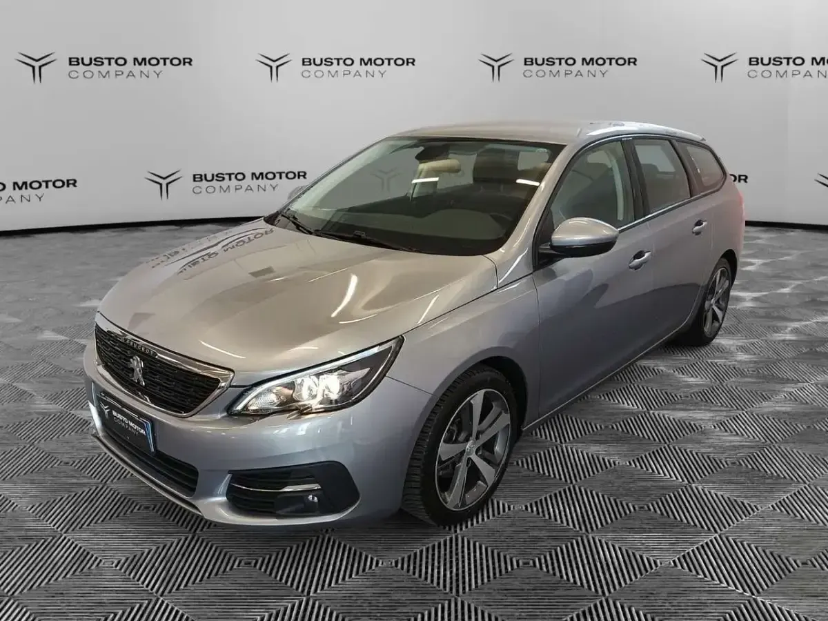 Usata Peugeot 308 SW Active 131 CV (96 kW) 2019 Grigio Station wagon