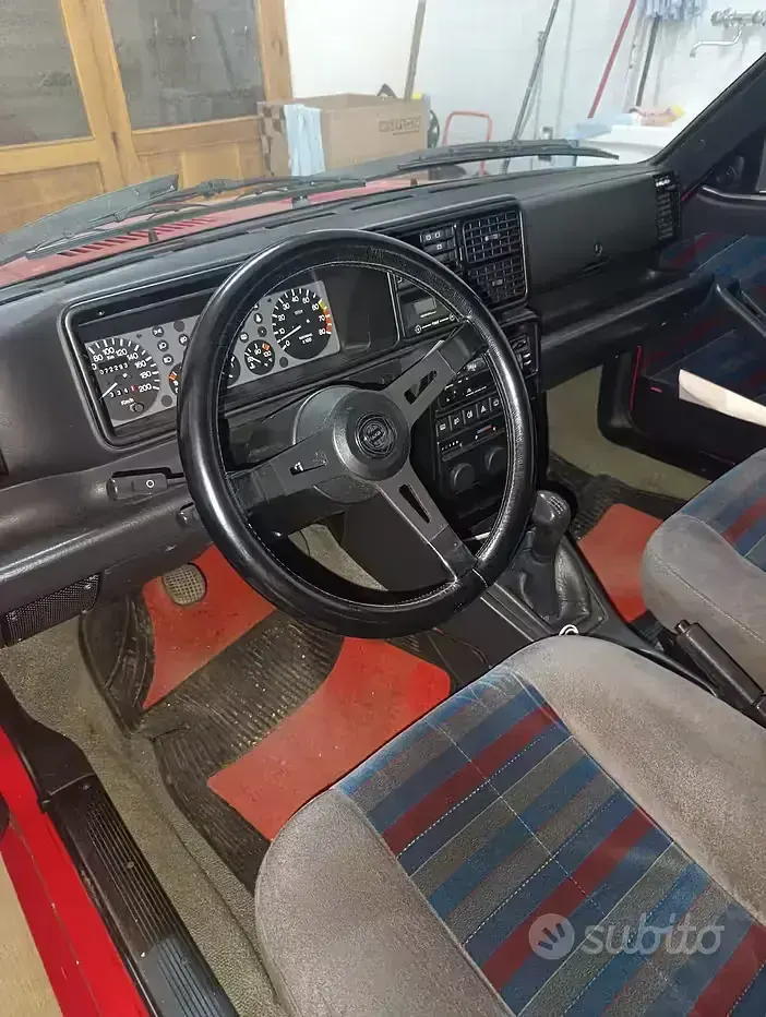 Usata Lancia Delta 90 CV (66 kW) 1991 Rosso Utilitaria