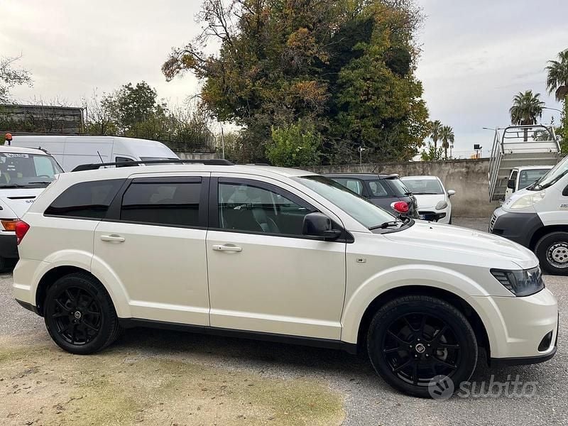 Usata Fiat Freemont 170 CV (125 kW) 2014 Bianco SUV