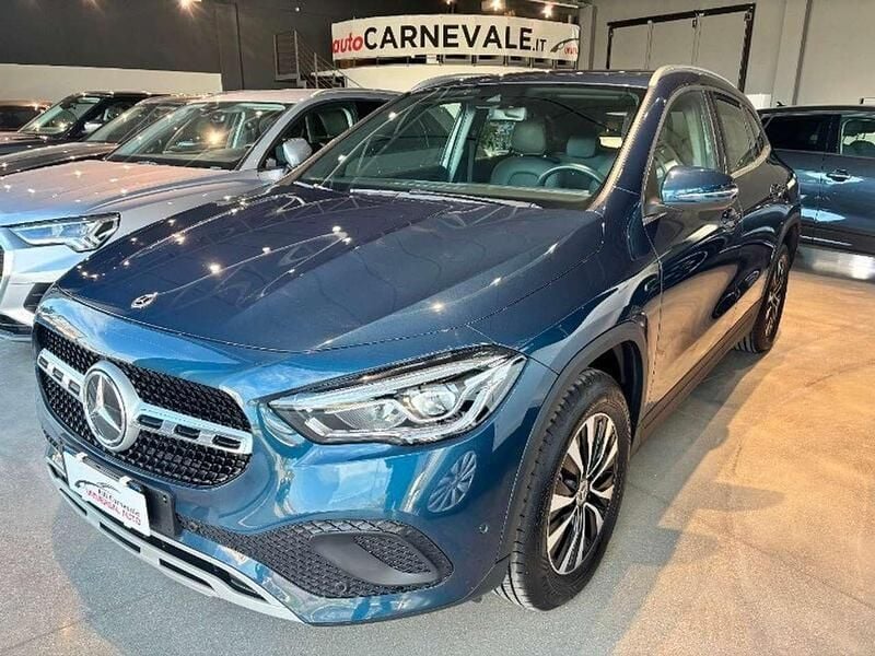 Blu/azzurro Usata 2021 Mercedes GLA250 Business SUV | 30.970 € (Ottimo prezzo) - Immagine 1/4