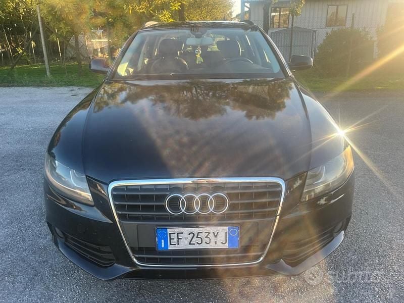 Blu Usata 2011 Audi A4 Station wagon | 4950 € (Super prezzo) - Immagine 1/4